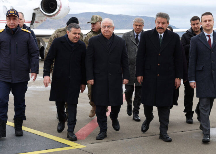 Milli Savunma Bakanı Yaşar Güler Şırnak'a gitti 1 Milli Savunma Bakanı Yaşar Güler Şırnak’a gitti