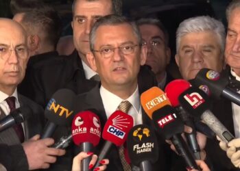 Özgür Özel: Meral Akşener ya ciddi şekilde yanıltıldı ya da bizimle kavga etmek istiyor