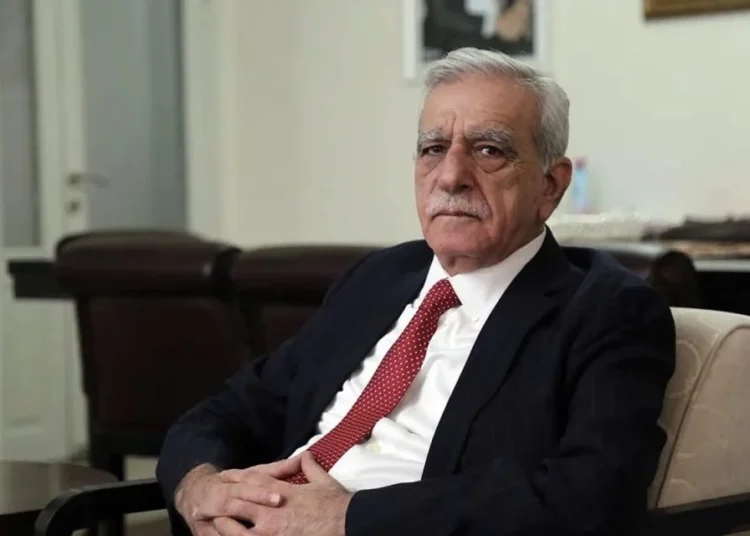 Kürt halkının akil adamı aktif siyaseti bıraktı 1 Kürt halkının akil adamı aktif siyaseti bıraktı