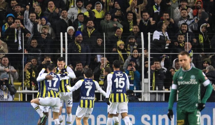 Fenerbahçe, Konyaspor'a gol olup yağdı 1 Fenerbahçe, Konyaspor’a gol olup yağdı