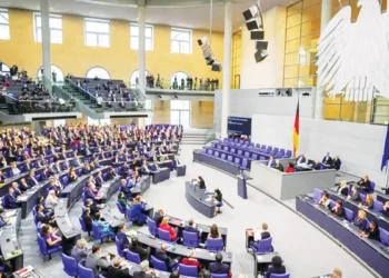İsrail karşıtıysan ne sanat yaparsan yap destek yok