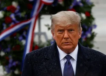 Trump, tecavüz ve hakaret suçundan 83,3 milyon dolar tazminat ödeyecek 4 Trump, tecavüz ve hakaret suçundan 83,3 milyon dolar tazminat ödeyecek