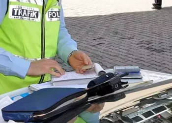 Trafik cezalarında indirimli ödeme süresi 1 aya çıktı