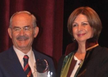 Yılmaz Büyükerşen’den Ayşe Ünlüce açıklaması: Eskişehir için en iyisi oldu