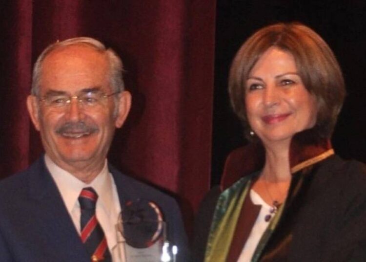 Yılmaz Büyükerşen'den Ayşe Ünlüce açıklaması: Eskişehir için en iyisi oldu 1 Yılmaz Büyükerşen’den Ayşe Ünlüce açıklaması: Eskişehir için en iyisi oldu