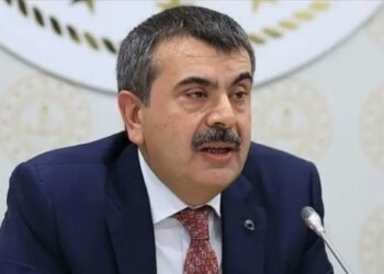 MEB’den özel okullara ‘fahiş zam’ uyarısı