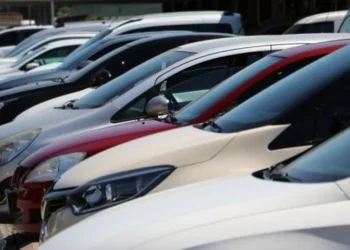 İkinci el araba fiyatlarında düşüşe geçen 9 model