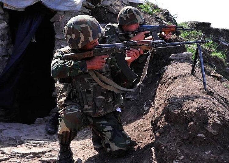 Azerbaycan-Ermenistan sınırında sıcak gelişme: Ermenistan, 2 askerinin öldüğünü duyurdu 1 Azerbaycan-Ermenistan sınırında sıcak gelişme: Ermenistan, 2 askerinin öldüğünü duyurdu