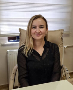 Göreve iade edilen KHK'lı akademisyenler işten çıkarılıyor