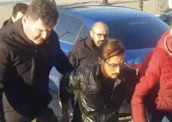 Boşanma aşamasındaki eşini boğarak öldürüp gömmüş