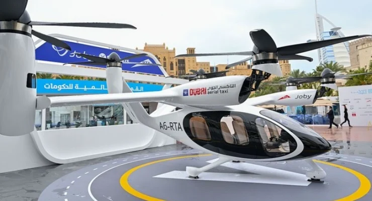 Dubaililer ‘uçan taksi’ ile yolculuk edecek 1 Dubaililer ‘uçan taksi’ ile yolculuk edecek