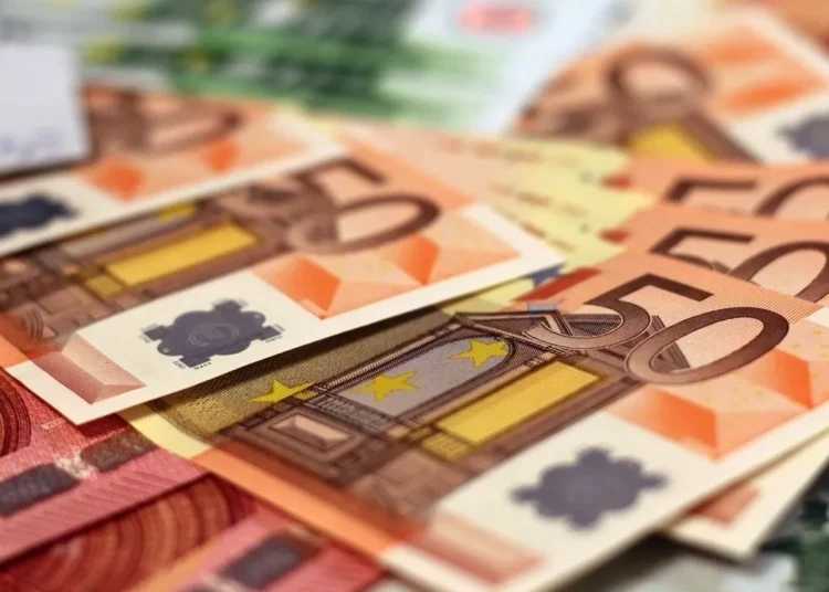 AB, euro cinsi para transferlerini hızlandırıyor