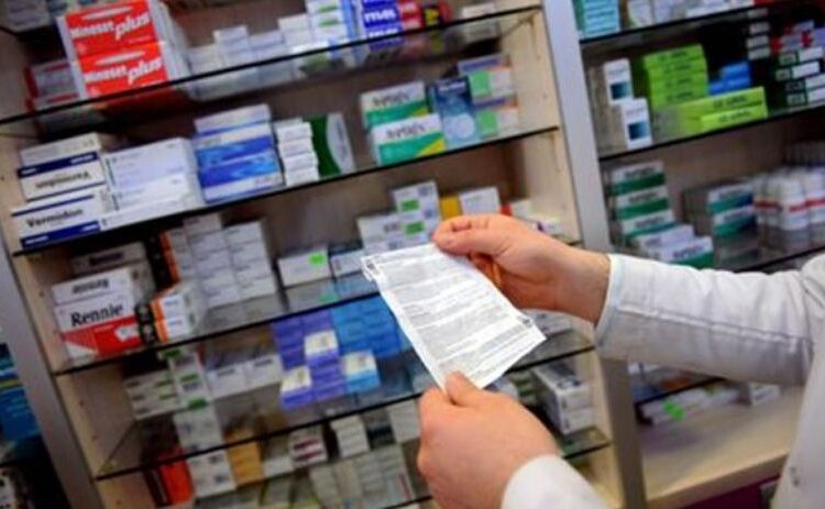 Sahte reçete soruşturması: Doktorlar ve eczacılar tutuklandı 1 Sahte reçete soruşturması: Doktorlar ve eczacılar tutuklandı