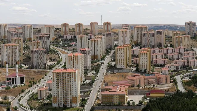 Buğra Gökce anlattı: Konut fiyatları neden düşmüyor? 1 Buğra Gökce anlattı: Konut fiyatları neden düşmüyor?