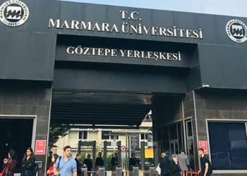 Parasızlık yüzünden Marmara Üniversitesi’nin asansörleri iptal!
