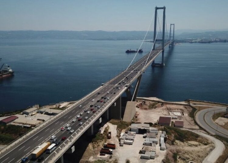 Osmangazi Köprüsü’nden geçiş 1632 TL’ye çıktı
