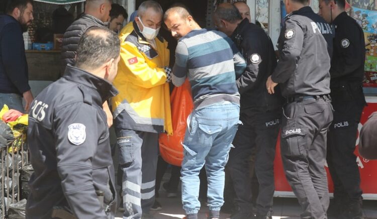 Seçim broşürü kavgası can aldı 1 Seçim broşürü kavgası can aldı