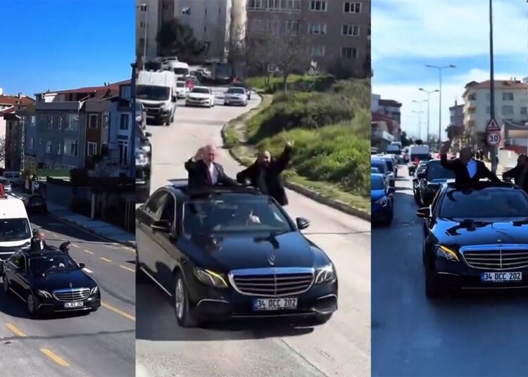 Çakarlı lüks araç konvoyu muhtarın başını yaktı: Soruşturma başlatıldı 1 Çakarlı lüks araç konvoyu muhtarın başını yaktı: Soruşturma başlatıldı