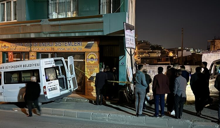 Bir kadın daha eş kurbanı! Tartıştığı eşini bıçaklayarak öldürdü 1 Bir kadın daha eş kurbanı! Tartıştığı eşini bıçaklayarak öldürdü