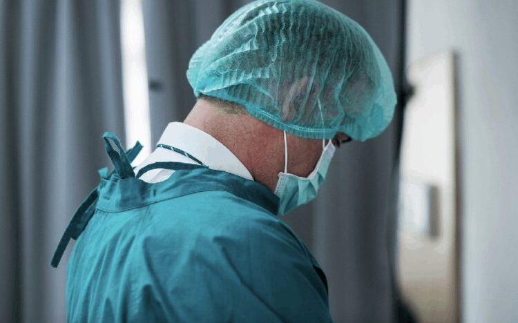 Doktor krizi büyüyor: Kamuda kadroların yüzde 73'ü boş kaldı 1 Doktor krizi büyüyor: Kamuda kadroların yüzde 73’ü boş kaldı