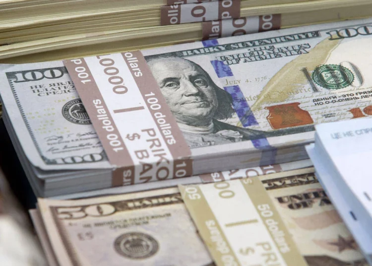 Dolar tüm zamanların en yüksek seviyesine ulaştı: 31.45