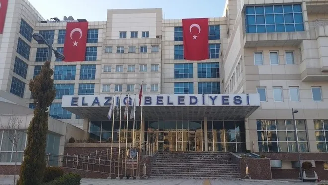 AK Partili belediyeye yolsuzluk operasyonu: 'Yargı içindeki MHP'liler harekete geçti' 1 AK Partili belediyeye yolsuzluk operasyonu: ‘Yargı içindeki MHP’liler harekete geçti’