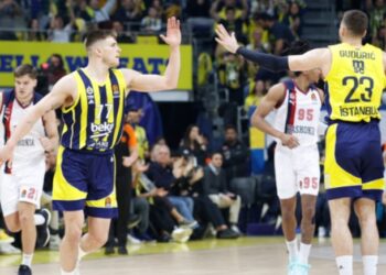 Fenerbahçe hem sayı hem asist rekoru kırdı: 111-96