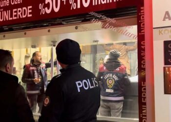 Kar payı vereceğini söyleyerek altınları topladı: Kuyumcu, ortalıktan kayboldu