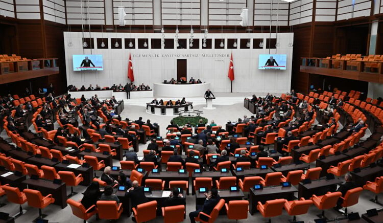 İstanbul'un vekil sayısı düştü 1 5 vekile ait dokunulmazlık fezlekeleri Meclis’te