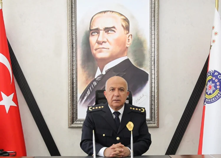 Mersin Emniyet ve İl Milli Eğitim müdürleri görevden alındı 1 Mersin Emniyet ve İl Milli Eğitim müdürleri görevden alındı