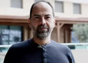 Mercan Bulut’un yorum haberi… Başörtüsü, Nasuh Mahruki’nin düşünceleri ve 28 Şubat!