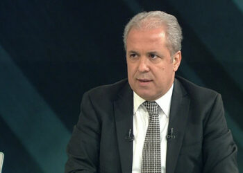 Şamil Tayyar, kimi kast etti: "AK Parti’nin sağlam bir mıntıka temizliğine ihtiyaç var" 6 Şamil Tayyar: Bu bir siyasi afettir