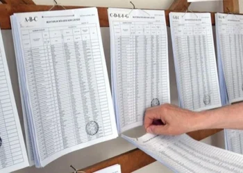 Bir hanede belde nüfusu kadar seçmen: 2 bin 99