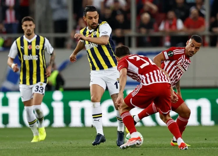 Safa Kar yazdı... Fenerbahçe Olympiakos'u güle oynaya yener 1 Safa Kar yazdı… Fenerbahçe Olympiakos’u güle oynaya yener