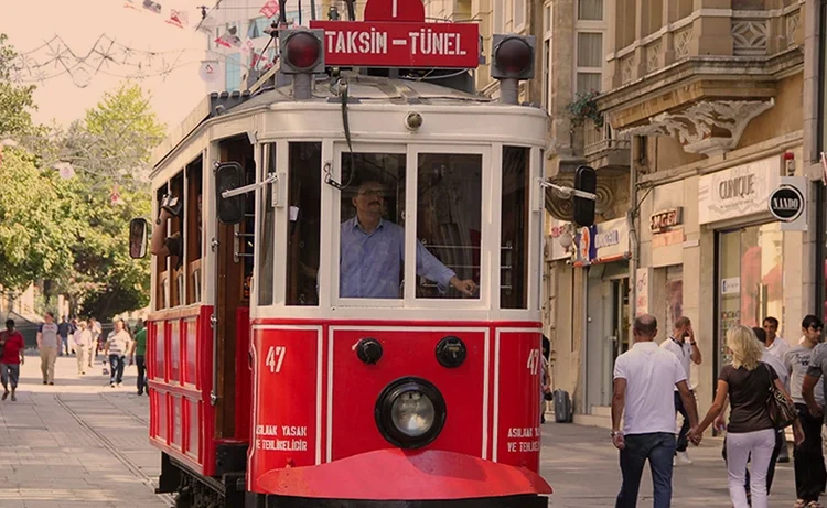 İBB duyurdu: İstiklal Caddesi’nin simgesi değişiyor