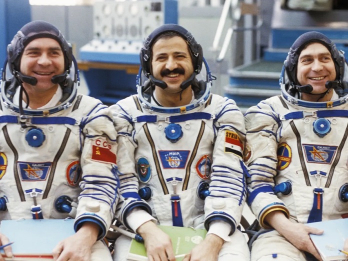 1987’de uzaya giden Suriyeli astronot Muhammed Faris, Gaziantep’te mülteci olarak hayatını kaybetti 1 1987’de uzaya giden Suriyeli astronot Muhammed Faris, Gaziantep’te mülteci olarak hayatını kaybetti