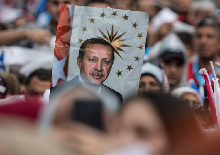 Tolga Yavaş yazdı I AK Partililerin sessizliği 1 Tolga Yavaş yazdı I AK Partililerin sessizliği