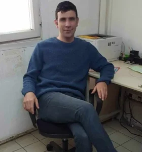 Kendini yakmak istedi, annesi yandı! Durumu ağır 2 Kendini yakmak istedi, annesi yandı! Durumu ağır