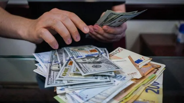 Dolarda düşüş: 32 liranın altında işlem görüyor 1 Dolarda düşüş: 32 liranın altında işlem görüyor