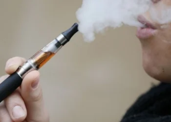 E-sigara kullanımı akciğer sönmesine bile neden olabiliyor