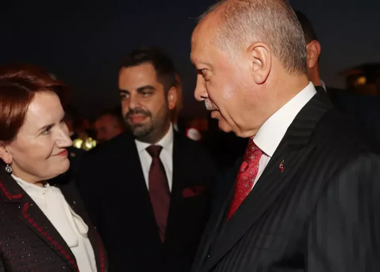 İYİ Parti kurucularından Ahmet Çelik: Akşener’in altılı masadan kalkmasının nedeni Saray’ın kontrolünde olması 1 İYİ Parti kurucularından Ahmet Çelik: Akşener’in altılı masadan kalkmasının nedeni Saray’ın kontrolünde olması
