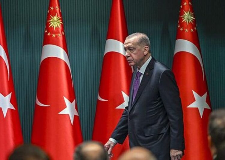 Erdoğan'dan 1 Mayıs mesajı 1 Kulis: Erdoğan’ın kabinede yapacağı değişiklik sürpriz olur