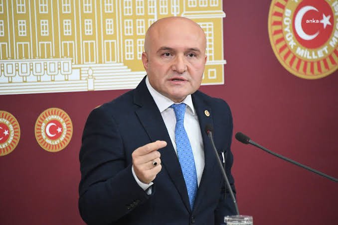 Erhan Usta, İYİ Parti Grup Başkanvekilliği görevinden istifa etti 1 Erhan Usta, İYİ Parti Grup Başkanvekilliği görevinden istifa etti