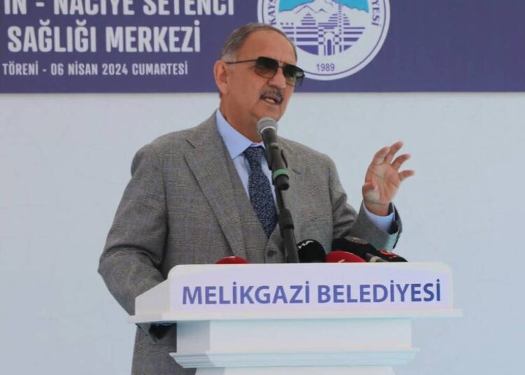 Bakan Özhaseki'den seçim yorumu: Vatandaş ‘Aklınızı başınıza alın’ dedi 1 Bakan Özhaseki’den seçim yorumu: Vatandaş ‘Aklınızı başınıza alın’ dedi
