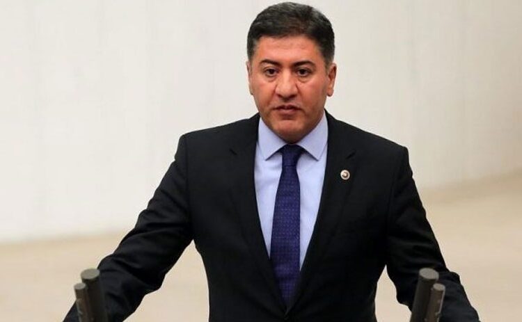 CHP'de yeni grup başkanvekili Murat Emir oldu 1 CHP’de yeni grup başkanvekili Murat Emir oldu