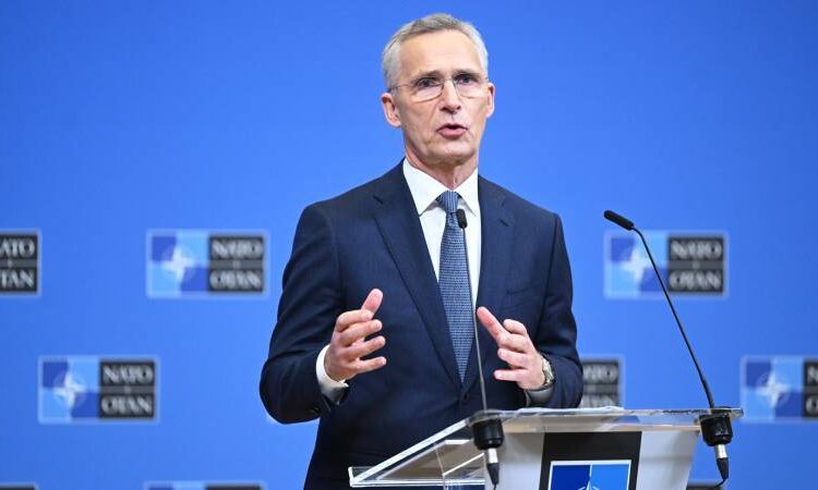 NATO Genel Sekreteri Stoltenberg: Ukrayna'ya yardım hayır işi değil, güvenliğimize yatırım 1 NATO Genel Sekreteri Stoltenberg: Ukrayna’ya yardım hayır işi değil, güvenliğimize yatırım
