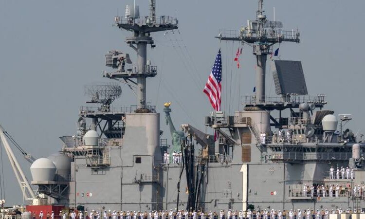 Biden: ABD bu hafta Ukrayna'ya yeni yardım gönderecek 1 Pentagon, Orta Doğu’ya ilave savaş uçakları ve gemiler gönderiyor