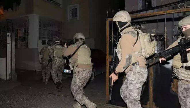 Santa Maria Kilisesi saldırısıyla bağlantılı 48 kişi yakalandı 1 Santa Maria Kilisesi saldırısıyla bağlantılı 48 kişi yakalandı