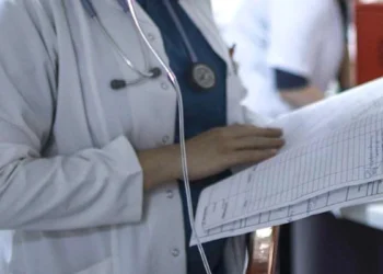 Bu yıl 36 bin sözleşmeli sağlık personeli alınacak! Neredeyse tamamı doktor