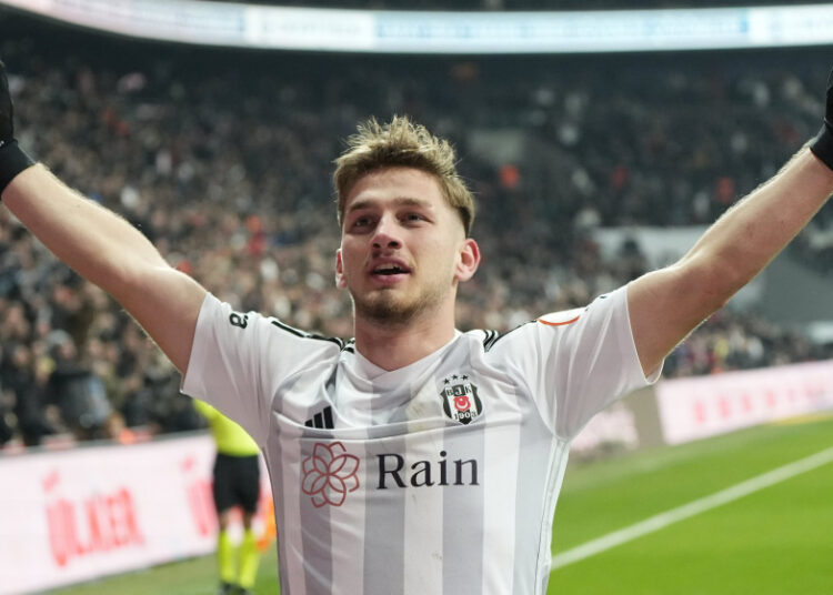 İngiliz futbolcudan Semih Kılıçsoy için Agüero benzetmesi 1 İngiliz futbolcudan Semih Kılıçsoy için Agüero benzetmesi